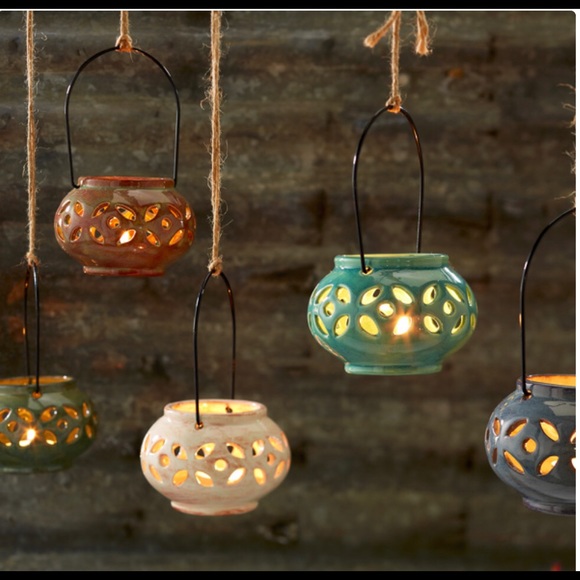 4” hanging lantern - Picture 1 of 2